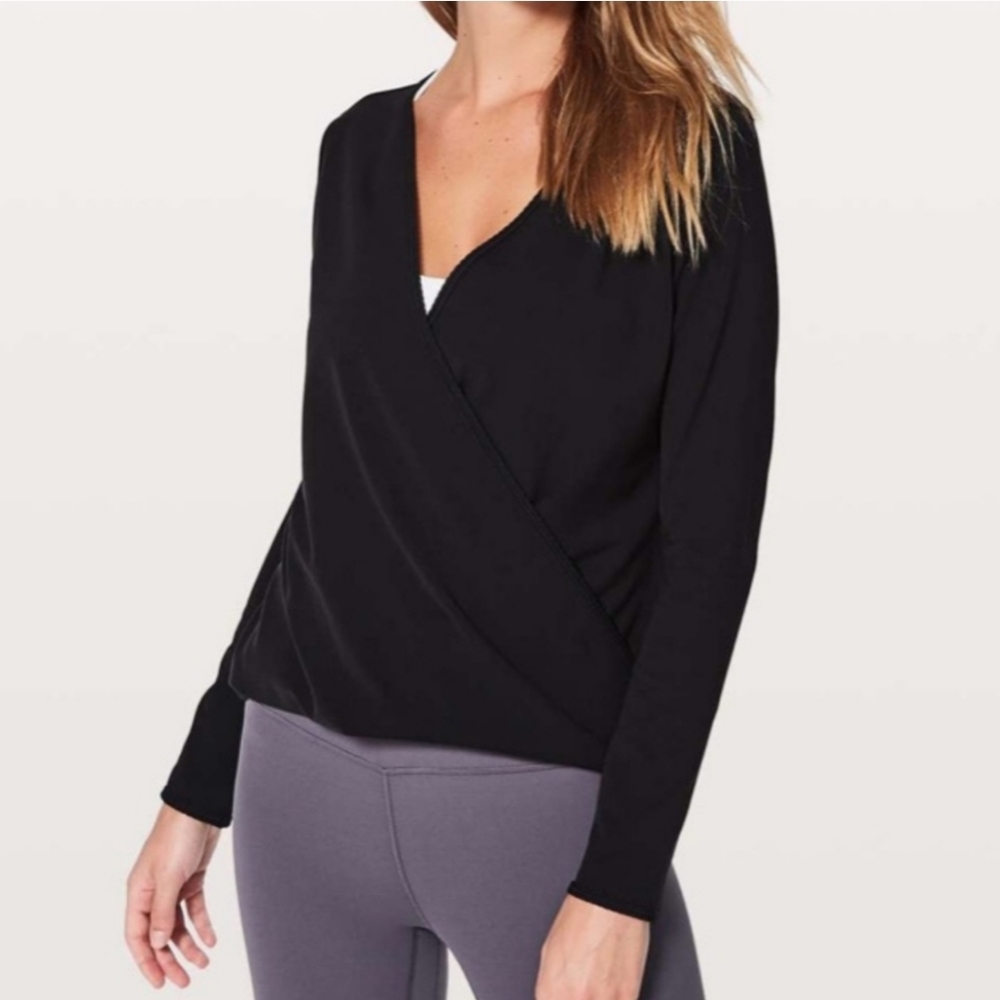 *SOLD* Lululemon Full Freedom top
